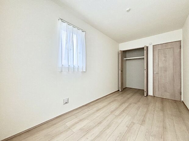 収納が充実しているので、居住スペースを広く使えます。