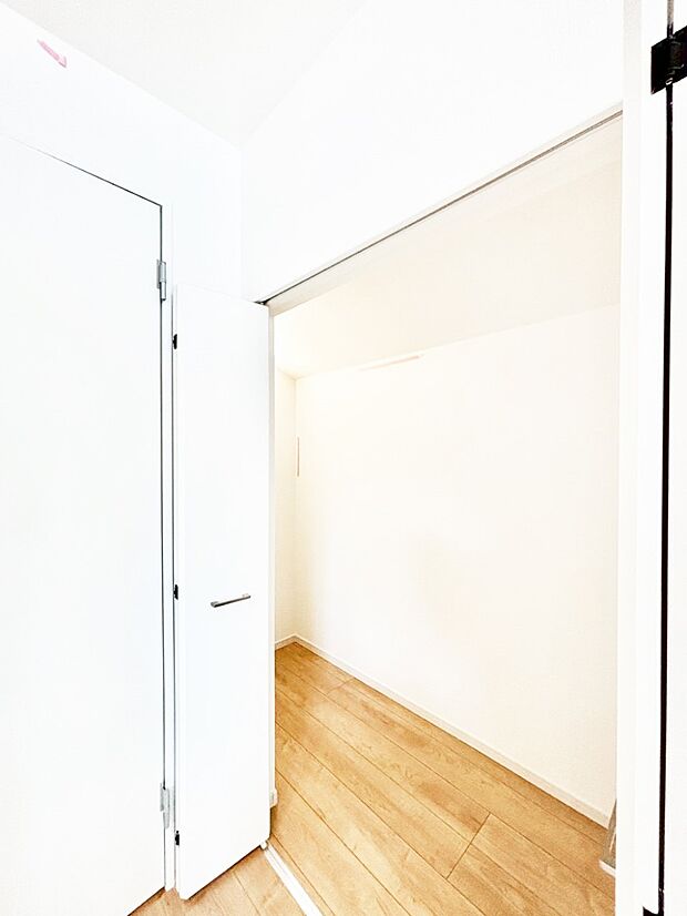 食材のストックはもちろん、日用品の収納など使い方はいろいろ  