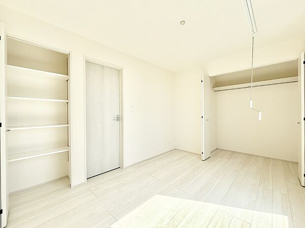 収納が充実しているので、居住スペースを広く使えます。