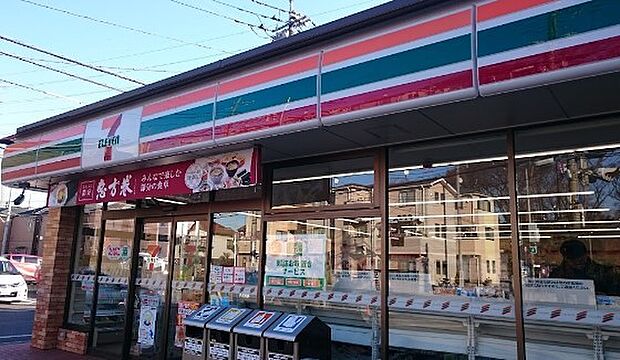 コンビニ 200m セブン-イレブン 川口芝小谷場店