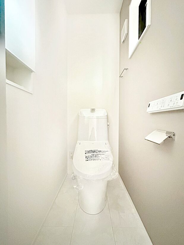 トイレは安心の2箇所!朝のバタバタも一安心です。