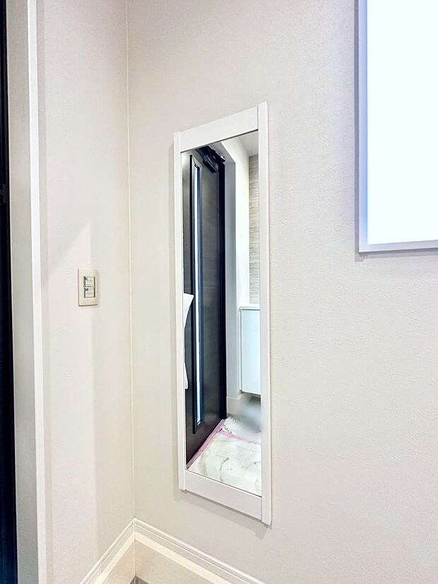 お出かけ前には全身ミラーでコーディネートチェック！