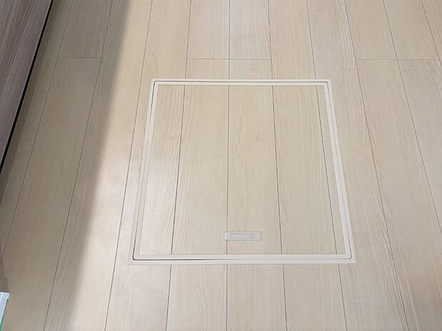 床下収納付き!日用品・非常用品の収納にも大活躍。