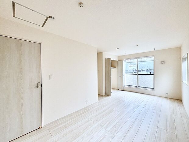 将来は2部屋にすることもできますね。お年頃になったら夢の個室にチェンジ!