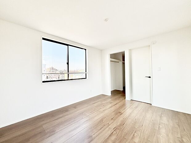 収納が充実しているので居住スペースを広々使えます