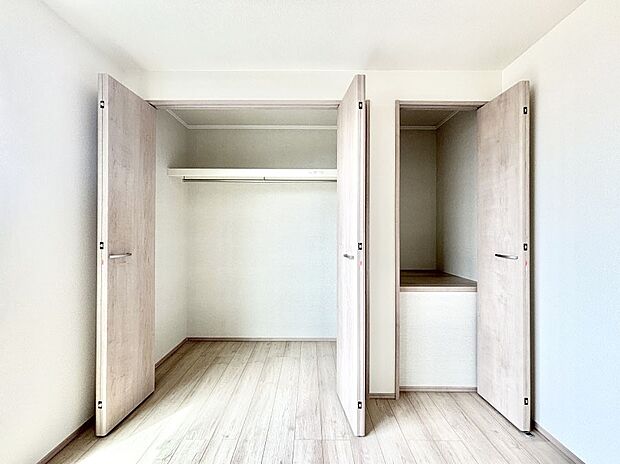 たっぷりの収納スペースで快適に暮らせそう 