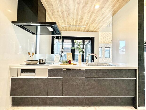 お料理を効率的に、楽しく!システムキッチン