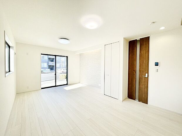 家族の笑顔が自然と生まれてくる、そんな雰囲気のダイニングに仕上がっています 