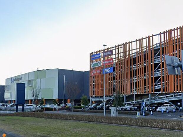 ショッピングセンター 1600m ららぽーと富士見