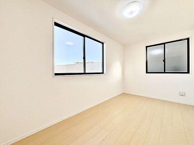 2面採光を確保した明るい空間。家族みんなが快適な暮らしを実現する設計です。