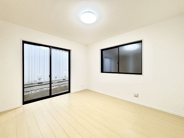 1階の7帖サービスルームは個室としても利用できます