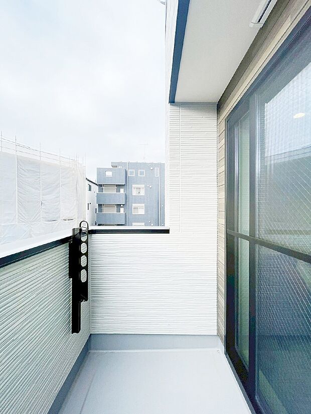 風通しの良いバルコニー