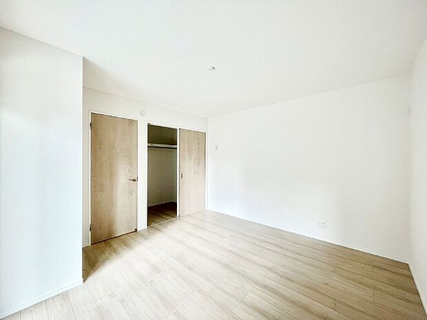 収納が充実しているので、居住スペースを広く使えます。