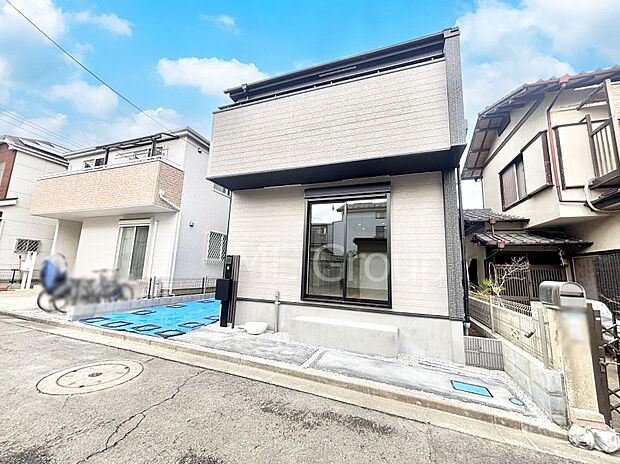 前面道路はきちんと整備されています