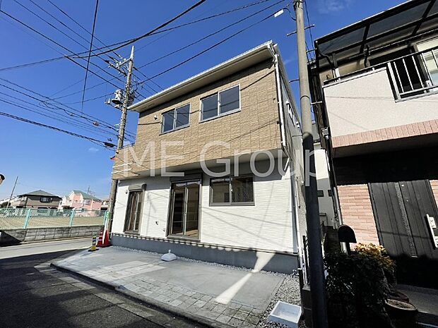 たっぷりの陽光と心地よい風が舞い込む住まい