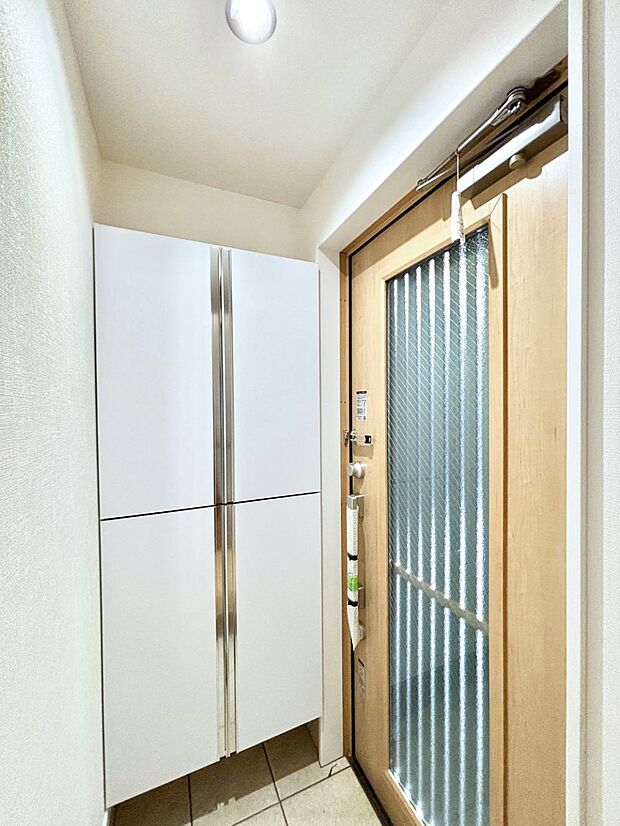 家族の帰宅やお客様をあたたかく迎える玄関