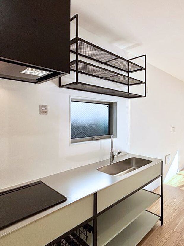 毎日使うキッチンだから、使いやすさ&お手入れのしやすさにこだわりました。