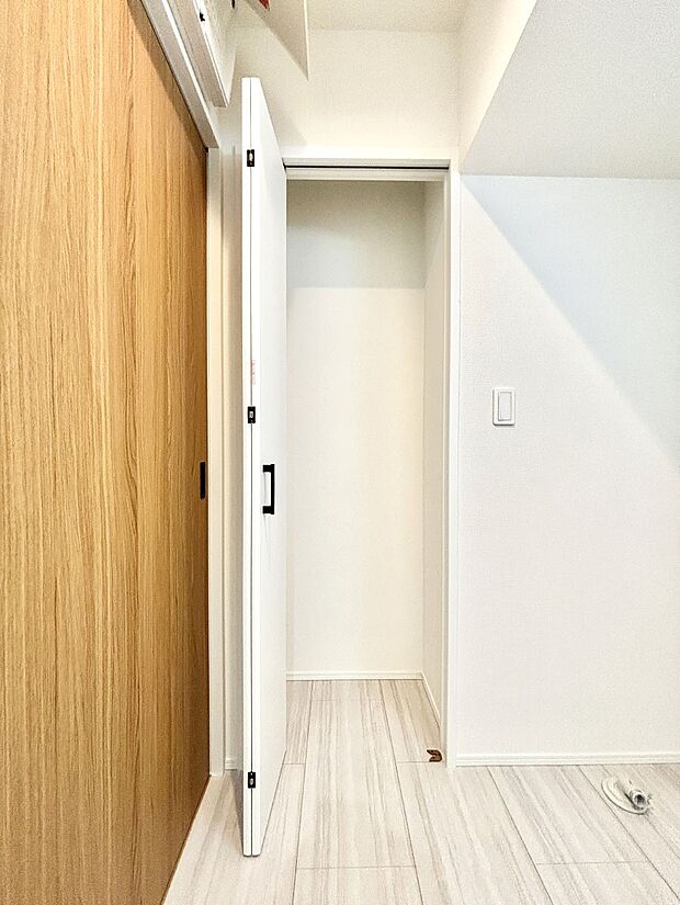 便利なリネン庫で、スッキリした使いやすい洗面室に  