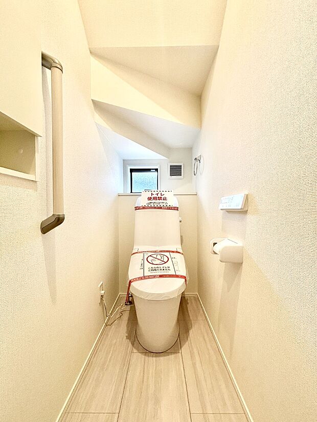 トイレは1階と2階それぞれに配置されていてとても便利です。 