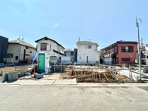 溢れる陽光でご家族の笑顔も輝く