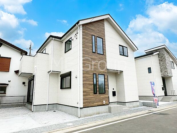 溢れる陽光でご家族の笑顔も輝く