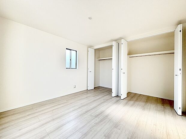 収納が充実しているので居住スペースを広々使えます