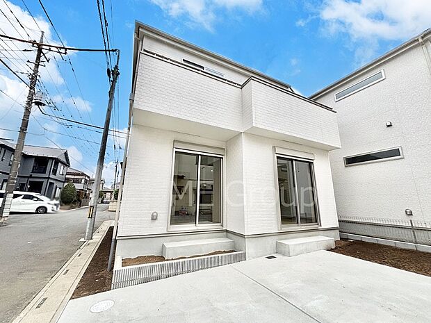 洗練された外観、上質な住空間が広がる室内は永く安心して過ごせる住居です。 