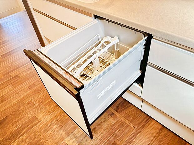 面倒なお片づけは食洗機にお任せ!家事の負担が減って、時間にも気持ちにもゆとりができます。