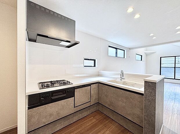 お料理を効率的に、楽しく！システムキッチン  