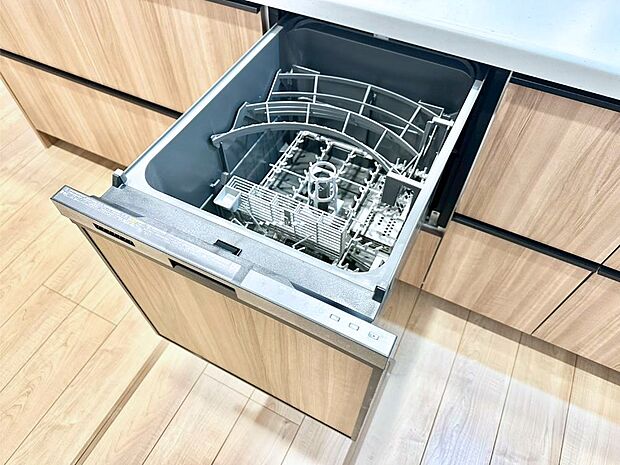 面倒なお片づけは食洗機にお任せ!家事の負担が減って、時間にも気持ちにもゆとりができます。