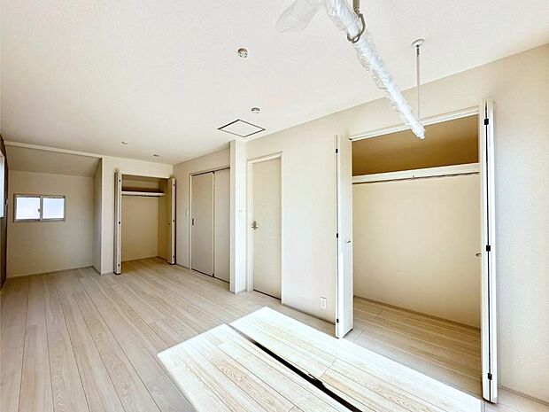 将来は2部屋にすることもできますね。お年頃になったら夢の個室にチェンジ!