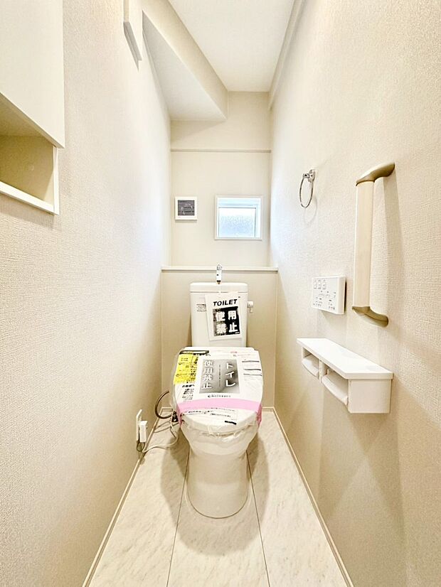 トイレは安心の2箇所!朝のバタバタも一安心です。