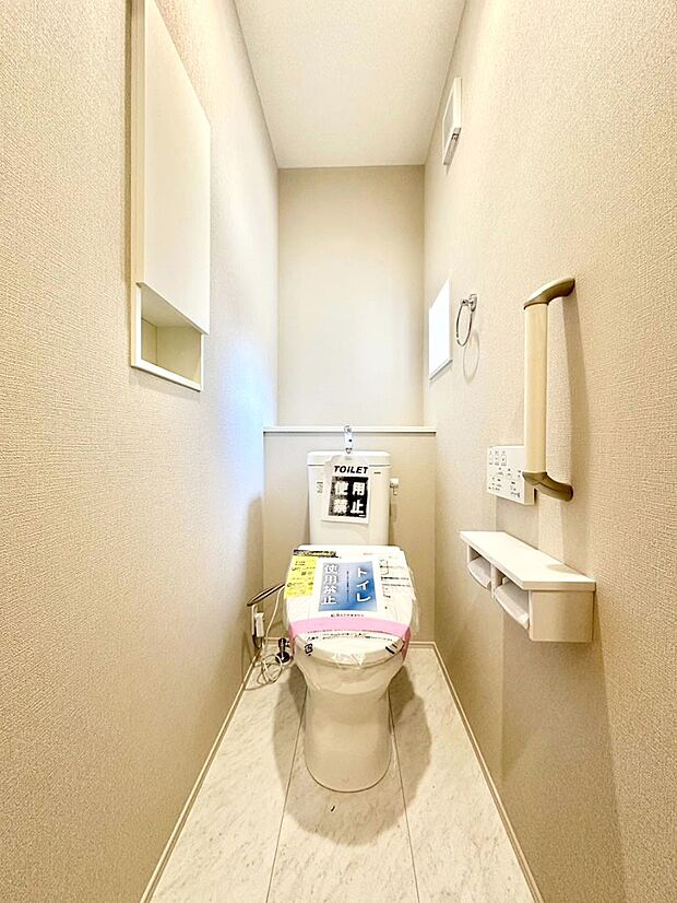 トイレは1階と2階それぞれに配置されていてとても便利です。 