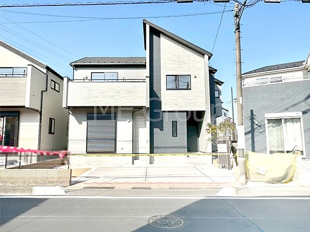 暮らしやすさと居心地の良さにこだわったシンプルで飽きのこないデザイン !