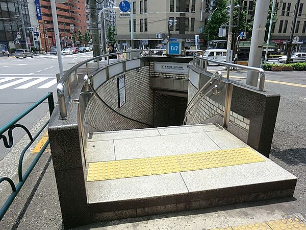 駅 80m 東京メトロ有楽町線江戸川橋駅