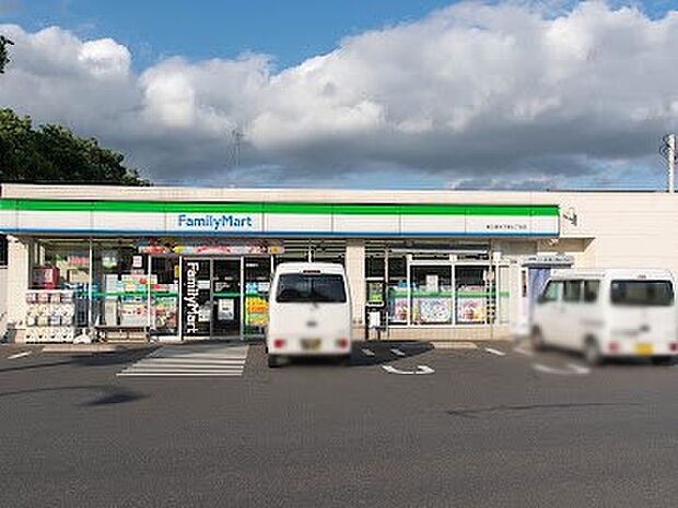 コンビニ 490m ファミリーマート 東久留米下里七丁目店