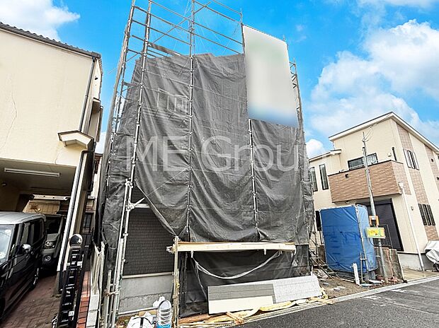 溢れる陽光でご家族の笑顔も輝く