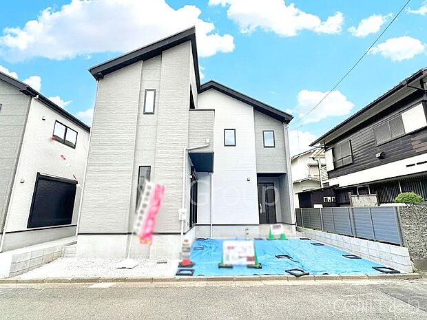 洗練された外観、上質な住空間が広がる室内は永く安心して過ごせる住居です。