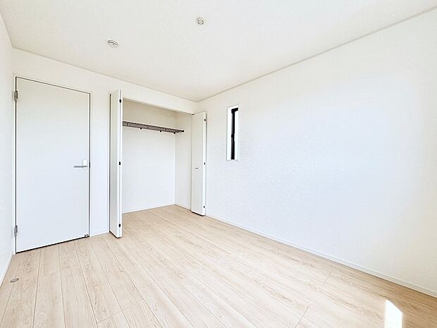 収納が充実しているので居住スペースを広々使えます