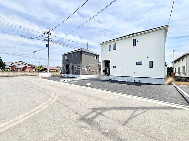 たっぷりの陽光と開放感に包まれる明るい住まい