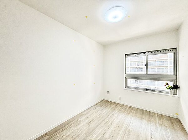 爽やかな日差しがお部屋全体を優しく包み込んでくれます
