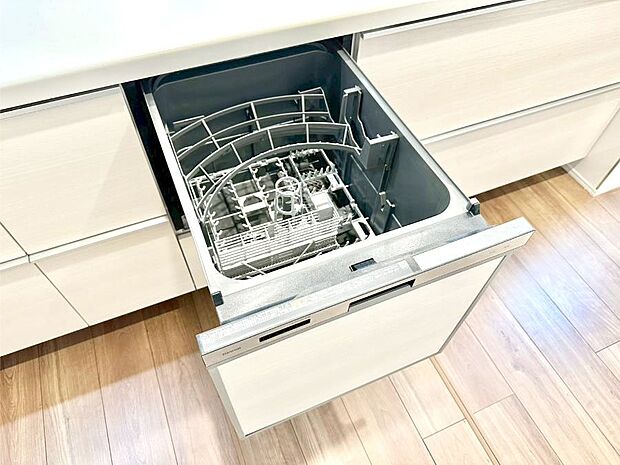 面倒なお片づけは食洗機にお任せ!家事の負担が減って、時間にも気持ちにもゆとりができます。