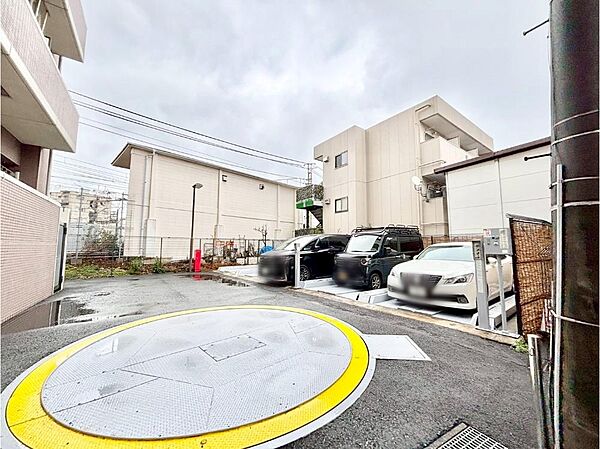 駐車場（空き状況は都度ご確認ください）