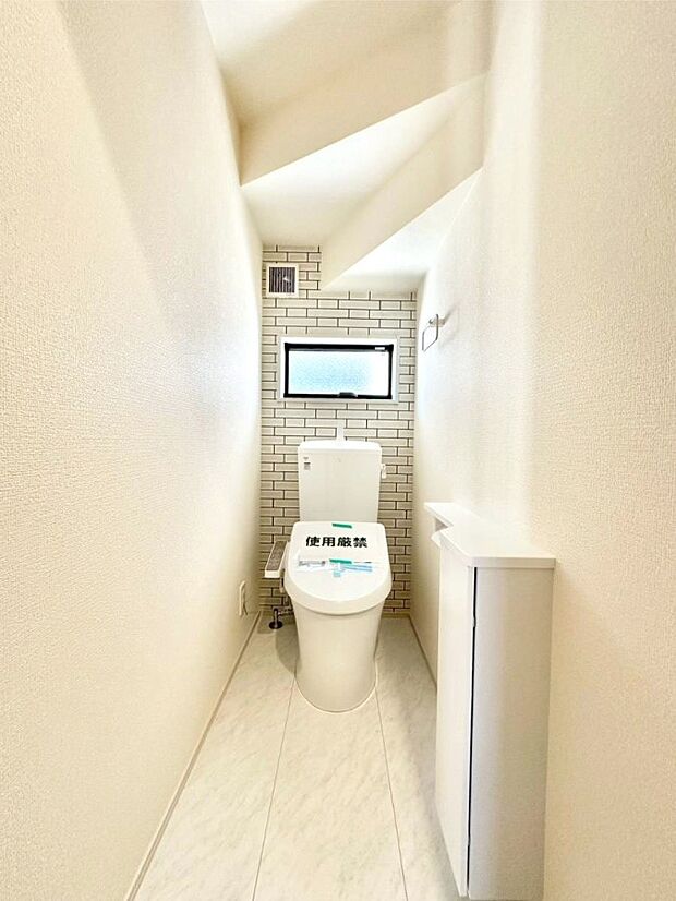 トイレは1階と2階それぞれに配置されていてとても便利です。
