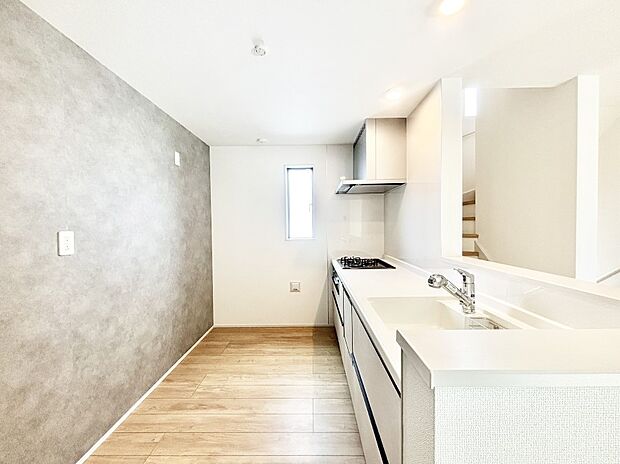 ゆとりあるキッチンではご家族と楽しくお料理ができます。