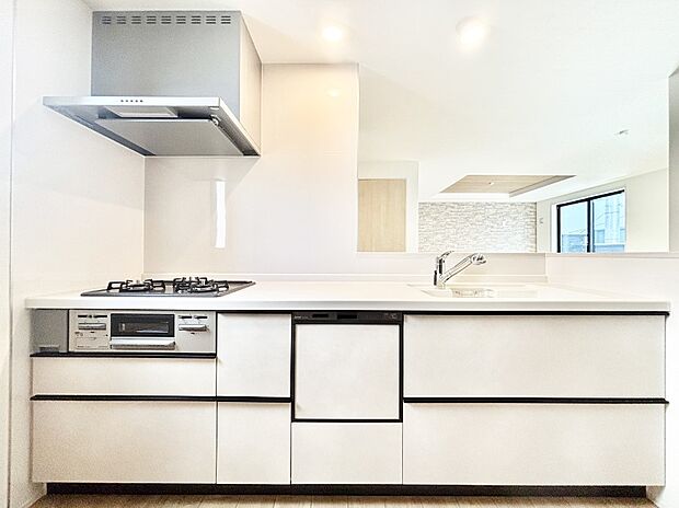 毎日使うキッチンだから、使いやすさ&お手入れのしやすさにこだわりました。