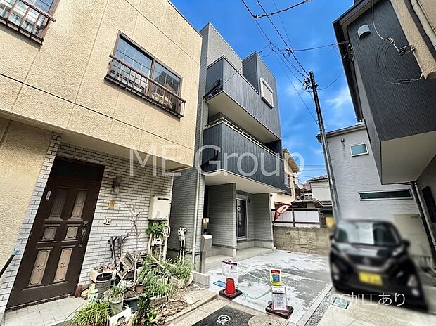 外観「無料オンライン相談」受付中!暮らしやすさと居心地の良さにこだわったシンプルで飽きのこないデザイン!