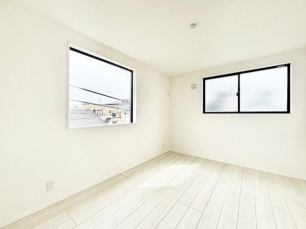 2面採光を確保した明るい空間。家族みんなが快適な暮らしを実現する設計です。