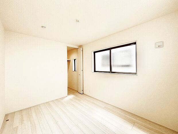WIC付きのお部屋で充実したプライベート時間を過ごせます。