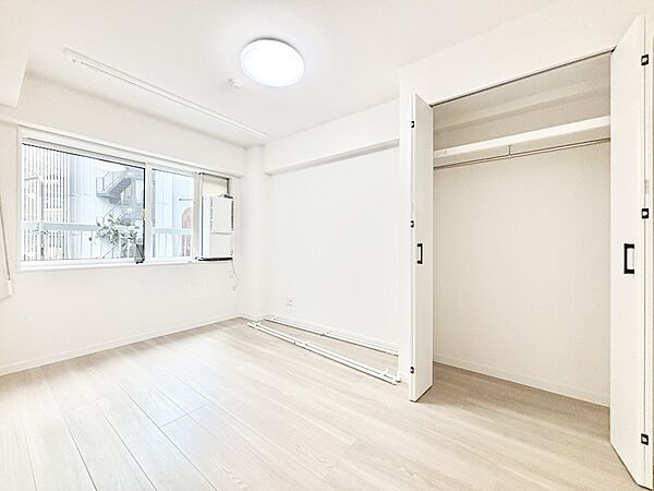 爽やかな日差しがお部屋全体を優しく包み込んでくれます